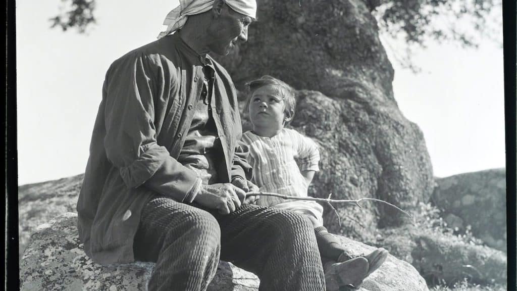 RUTH MATILDA ANDERSON Y FRANCES SPALDING EN LA PROVINCIA DE ZAMORA (ABRIL 1926)